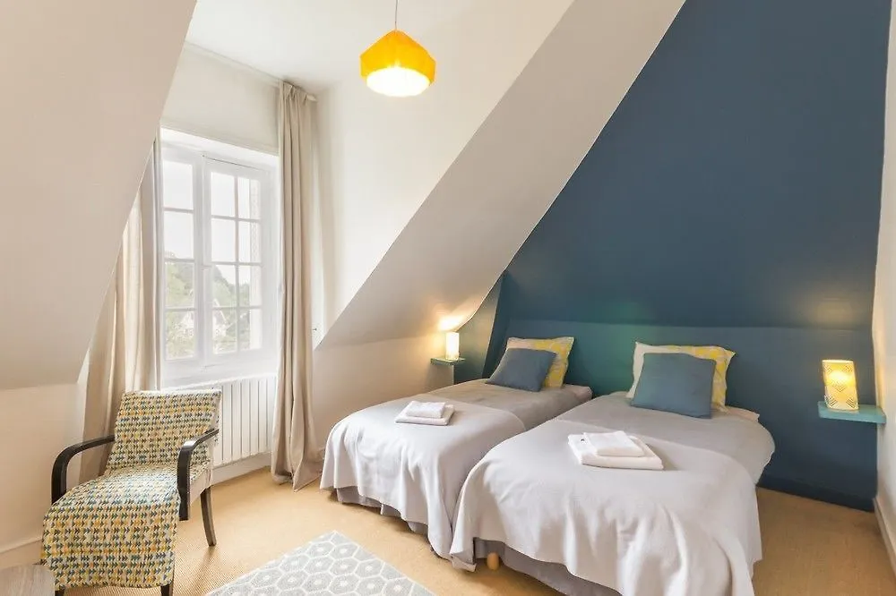 조셀린 Le 14 St Michel B&B 2*,