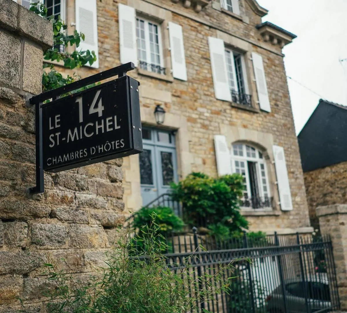 조셀린 Le 14 St Michel B&B