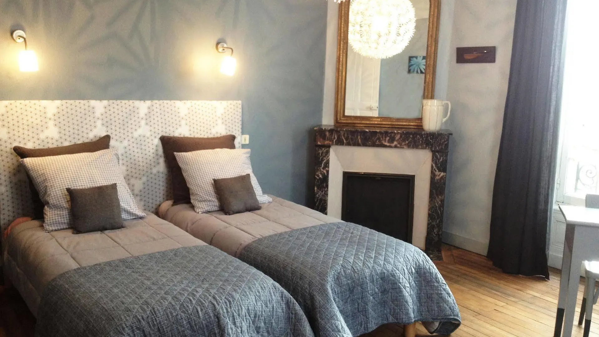 조셀린 Le 14 St Michel B&B