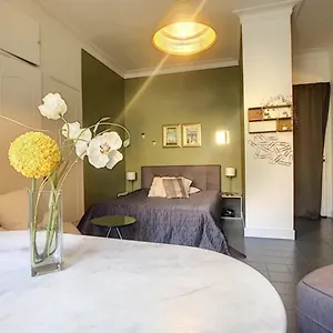 Un En Apartment Nice