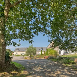 Apartment La Ferme De Vur Ven, Saint-Evarzec