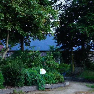 Aux Greniers A Reves Plestan